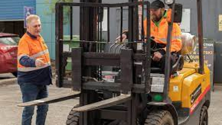 A Comprehensive Guide on Different Sorts of Forklifts