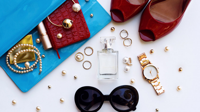 Wholesale Women's Accessories - Find out Tips to Stock Women's Wholesale Accessories!