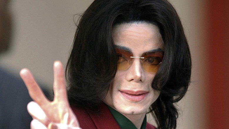 Michael Jackson Bio 2022