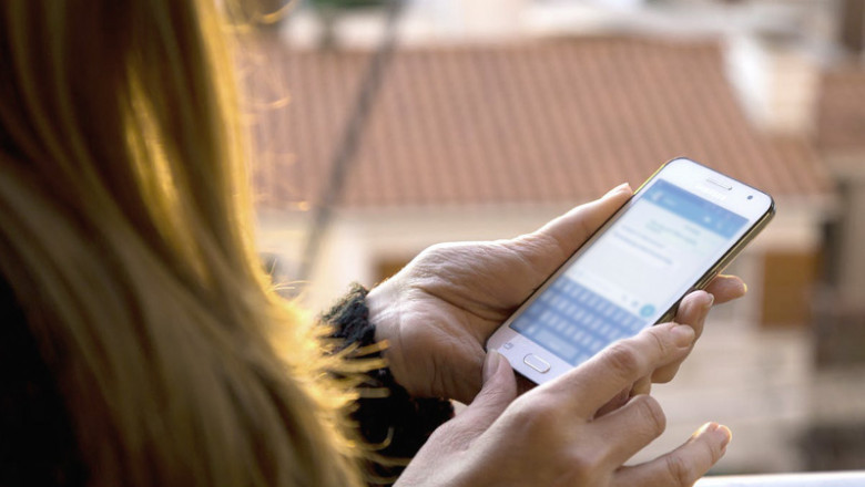 OVERCOMING ANXIETY CAUSED BY READ RECEIPTS ANXIETY AND TIPS TO MANAGE IT