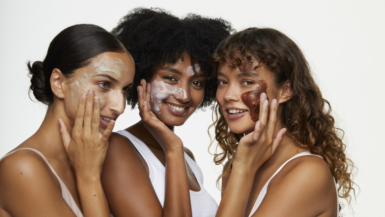 Take Care of Your Skin During the Rush of the Holiday Season
