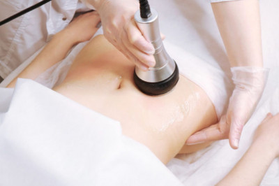 Beauty combination: Cavitation slimming and radio frequency lifting