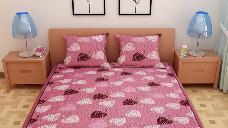 Dream Care Bold Leafy Print 100% Pure Cotton Bedsheet with 2 Pillow Covers, Double Bed (Pink)