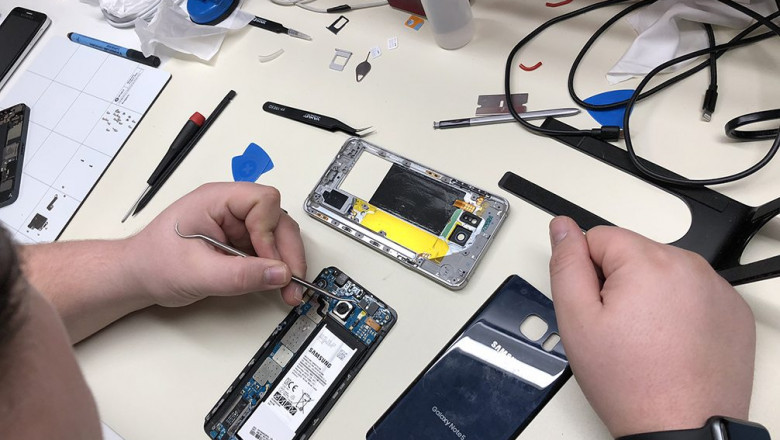 How to Find the Best Cell Phone Repair Arlington TX