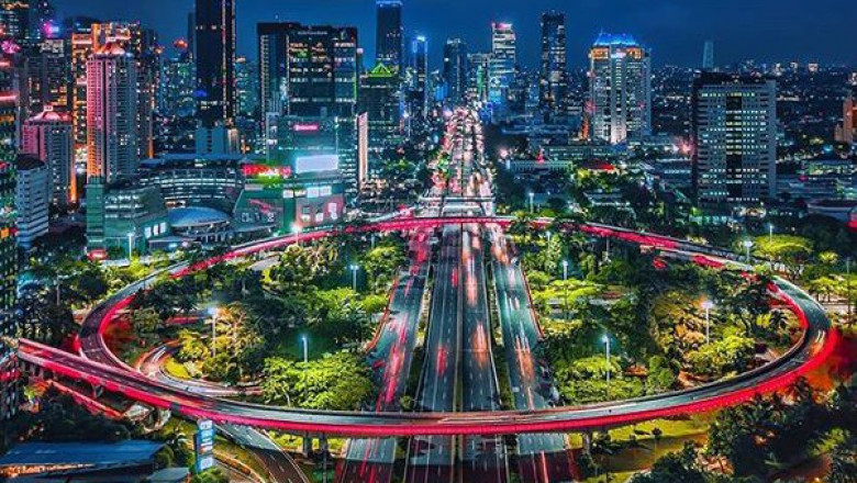 What makes indonesia a unique land