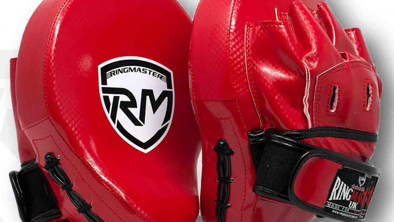 THE IMPORTANCE OF FOCUS PADS IN BOXING SPORTS