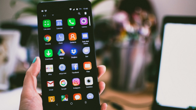 What COVID-19 Impacted on Mobile Apps in the Information, Communication, and Technology Industry ?