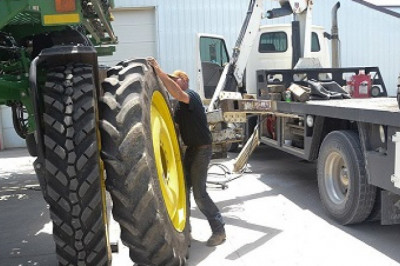 Global Agriculture Tire Market Size, Share, Growth & Forecast 2026