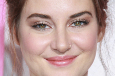 Shailene Woodley Bio 2022