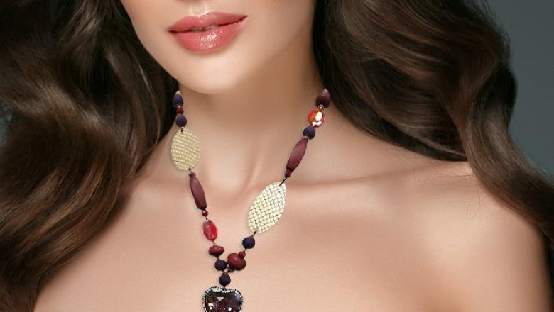 Women's Accessories in the UK at Wholesale Prices!