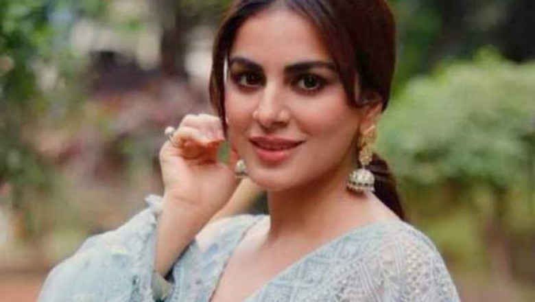 Shraddha Arya Bio