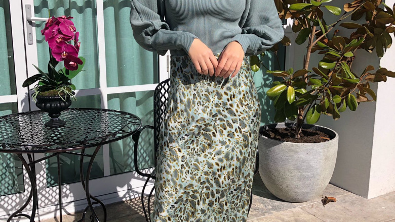 Get The Best Modest Women's Dresses From Urban Culture