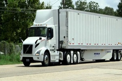 Global Tractors and Trailers Market Size, Share, Growth & Forecast 2026