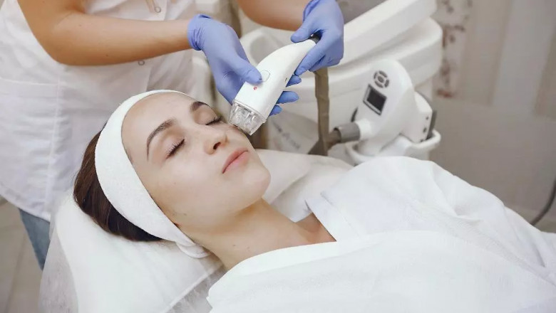 Why Visit an Aesthetic Laser Center?