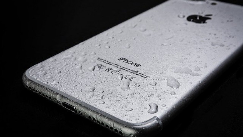 How do I choose the best iphone repairs ?