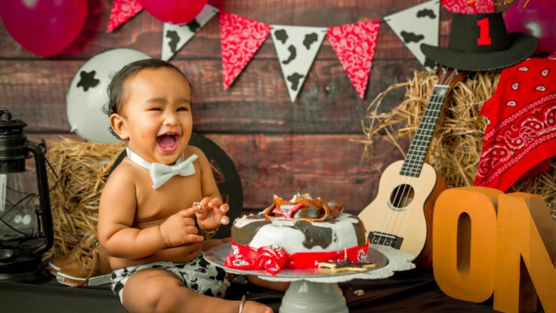 The Latest Trends by Birthday Photographer In Bangalore