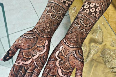 Mehandi Artist In Chandigarh - Personalised Mehandi designs