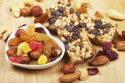 A food additive known as maltodextrin improves the taste, quality, and appearance of foods