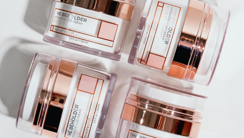 How to Prioritize Your Eyes in Your Skincare Routine This Year