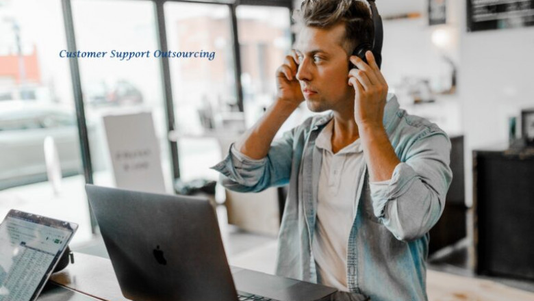 Avail the Benefits of Outsourcing Call Center Service
