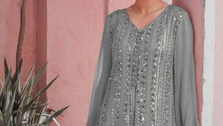 Laam Chiffon Suit