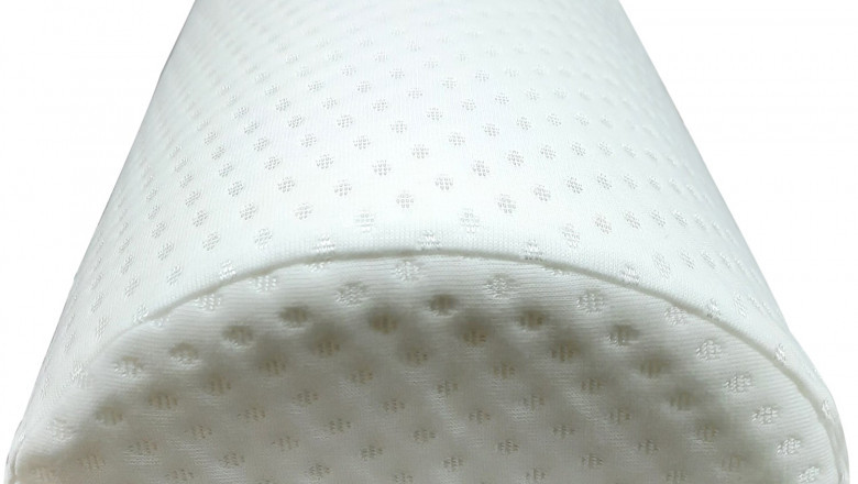 Why You Should Be Getting the Moon Pillow