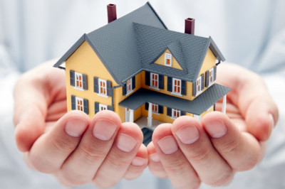 How are property managers important for residential leasing?