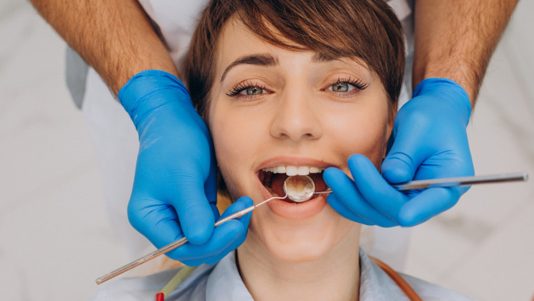 Is It Possible to Whiten Dental Implants?