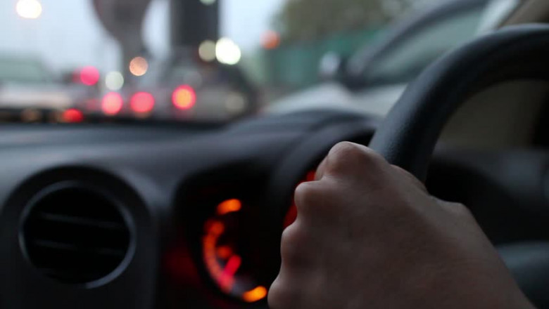 10 Critical Tips for Driving in the Rain