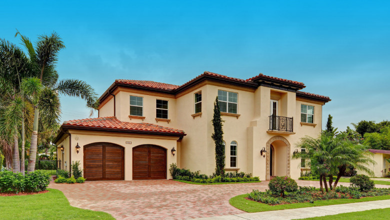 3 Things to Know Before Hiring General Construction in Miami Beach