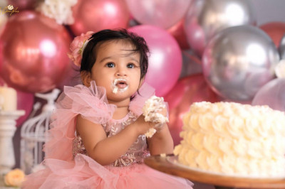 How much do charge Birthday photographer in Bangalore | Little Dimples by Tisha