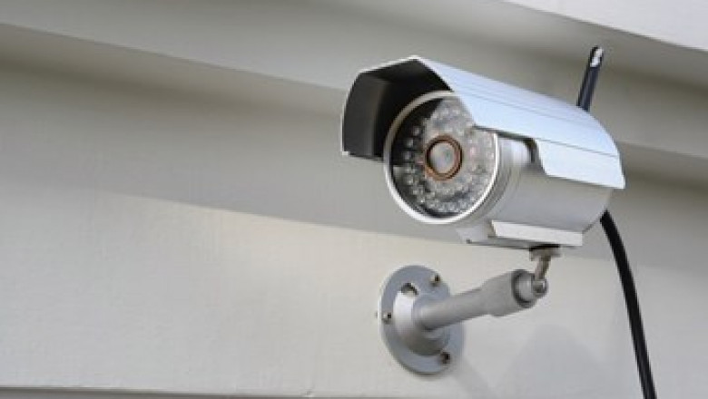 Find Benefits CCTV Surveillance System in Your Hotel?