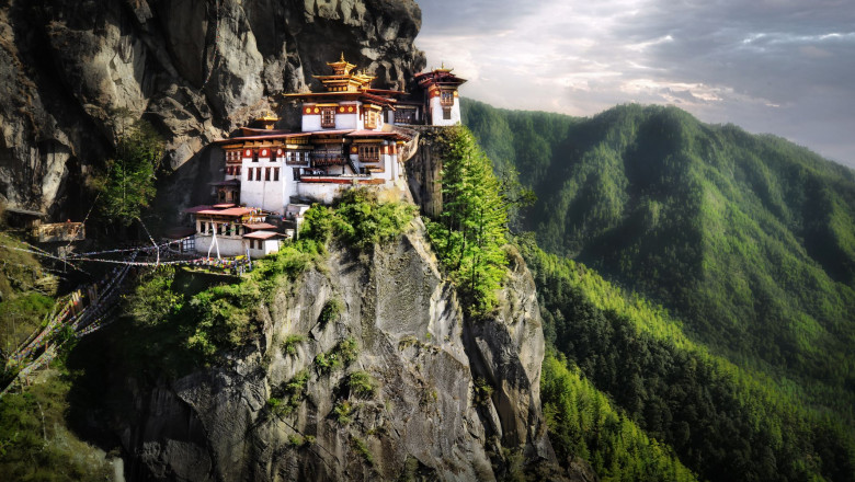 BHUTAN TOUR PACKAGES