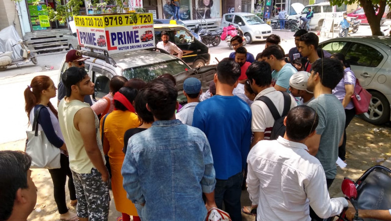 Car Driving School in Gautam Nagar
