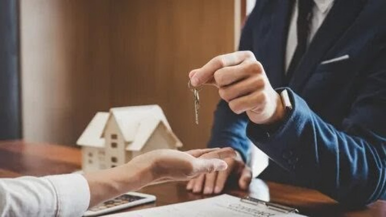 Real Estate Agency | Real Estate Agents – Uncle Fixer