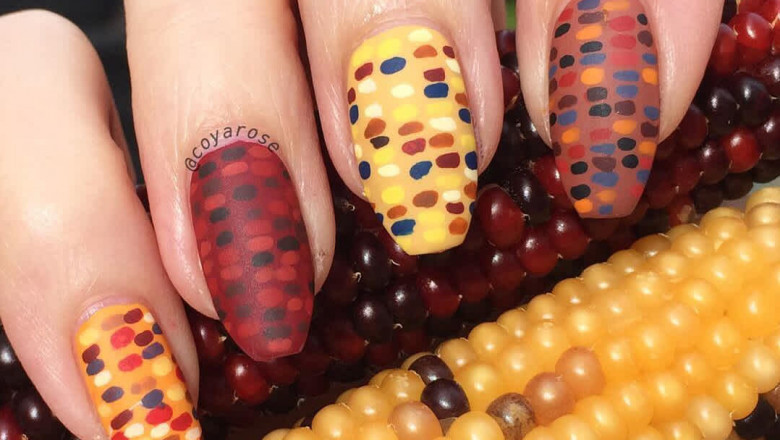8 Pedicure Ideas Inspired by Fall