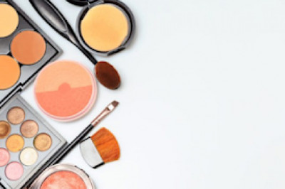 The Right Eyeshadow Technique: How To Conjure Up Sparkling Eyes!