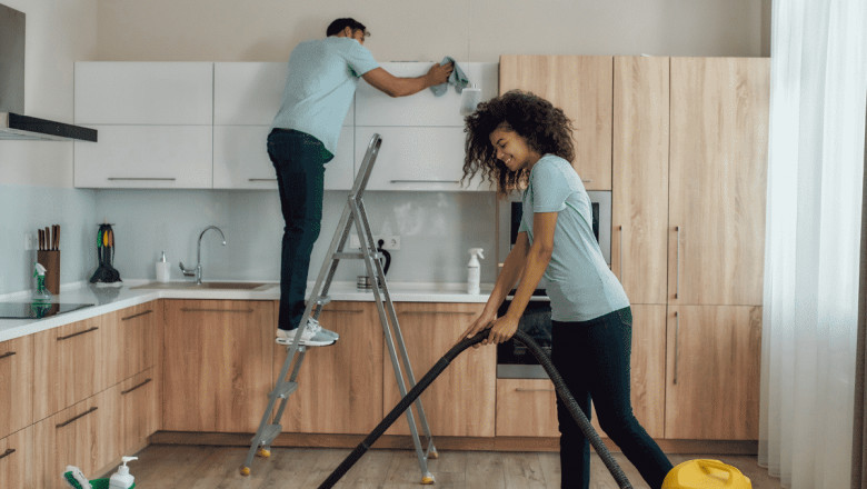 3 Mistakes to Avoid When Hiring a Pro House Cleaning Service