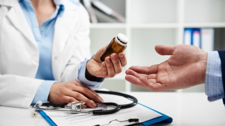 Homeopathic Doctor: To Cure Various Diseases Naturally