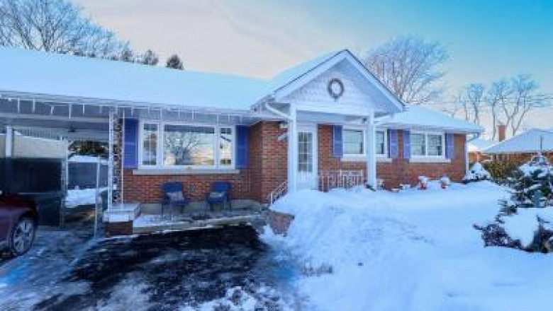 House for Sale Niagara Falls Canada