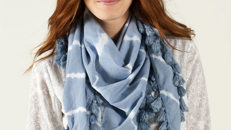 Ladies Scarves Wholesale UK - What's the Best Place to Ladies Scarves Wholesale UK?