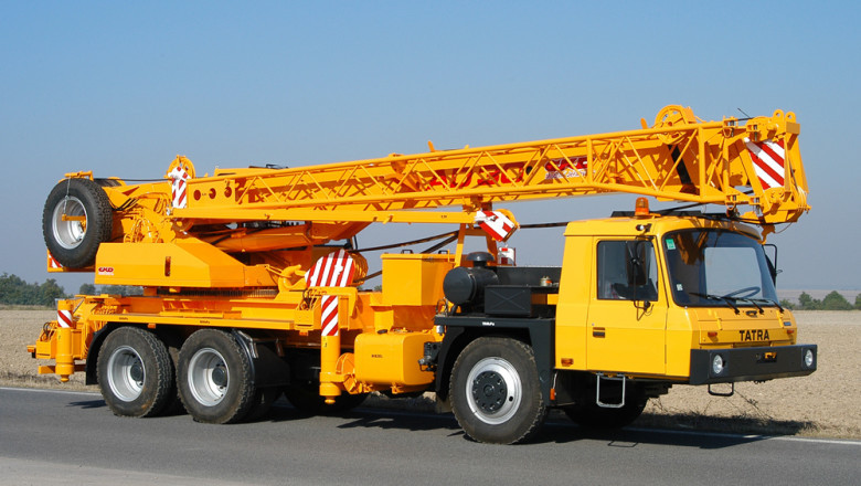 Why Are Mobile Cranes Preferable To Their Traditional Counterparts?