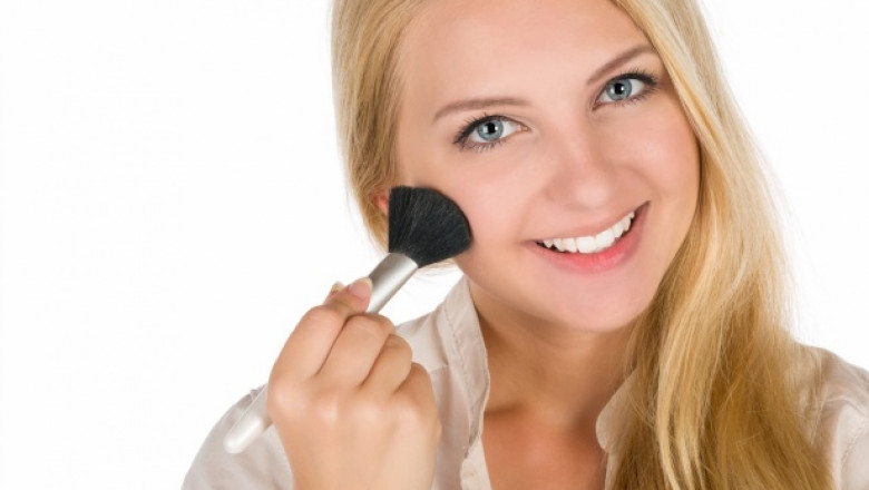 Five celebrities who look stunning even without makeup