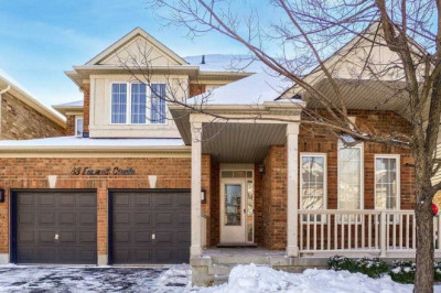 Townhouse for sale in Brampton