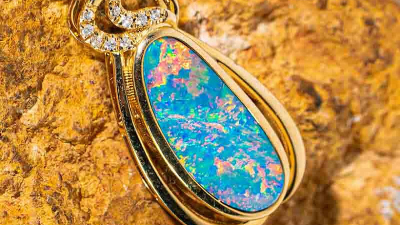 * 1 POPPY 18KT YELLOW GOLD & DIAMOND AUSTRALIAN WHITE OPAL NECKLACE