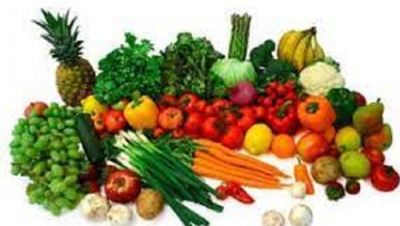 Phytonutrient Market by Type, Application, Source (Fruits &amp; Vegetables, Herb &amp; Trees, and Cereals, Pulses &amp; Oilseeds), Country