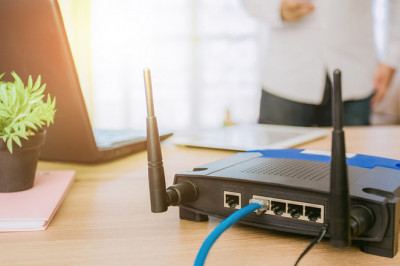You Need A New Router If You See These Five Signs
