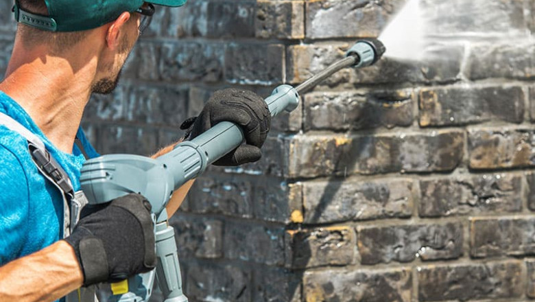 Power Washing Near Me - How to Find a Reputable Company