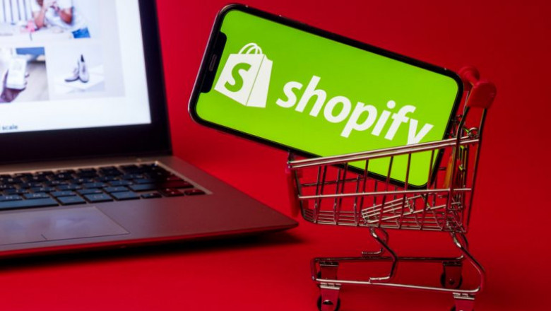 What are the 5 benefits of choosing Shopify for eCommerce