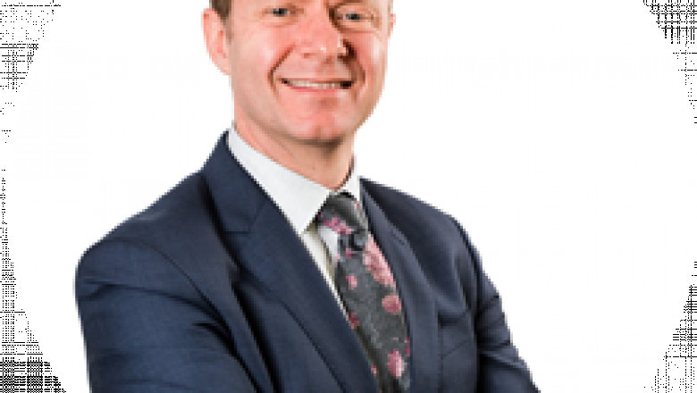 Silicone Breast Implants UK - Philip Turton